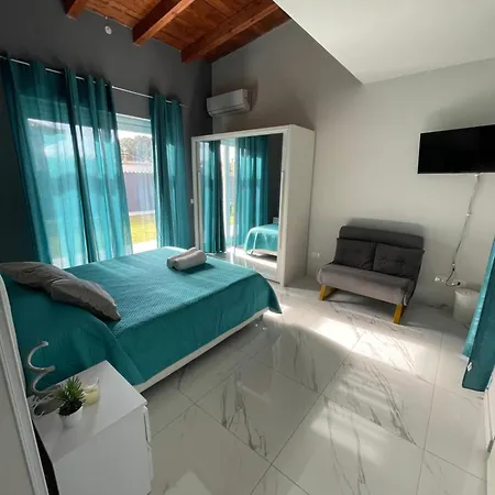 Alma Bed and Breakfast